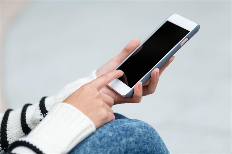 较PC／Mac游戏多1.7倍！2023年全球网络游戏支出将超过1000亿美元[附网络游戏行业现状分析]