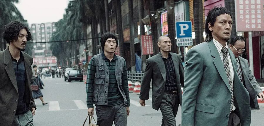 腾讯网易占游戏市场份额三年涨幅不到1%。谁吃了增长率？